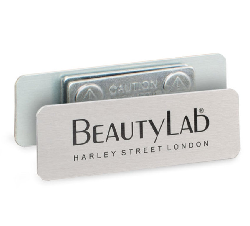 Gafete Aluminio Sublimado 7 x 2.5cm